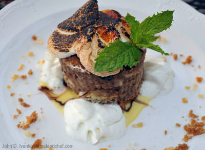 Mackinac Island Fudge Festival - Photo by John D. Ivanko (HobbyFarms.com)