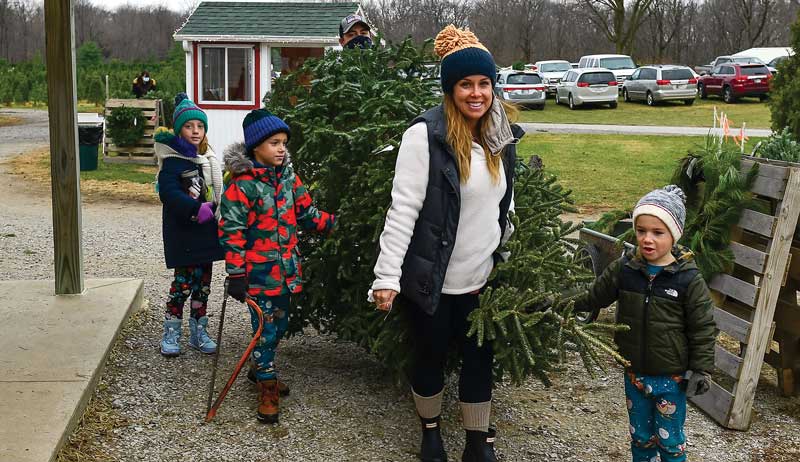 Allen MacMillan with three children